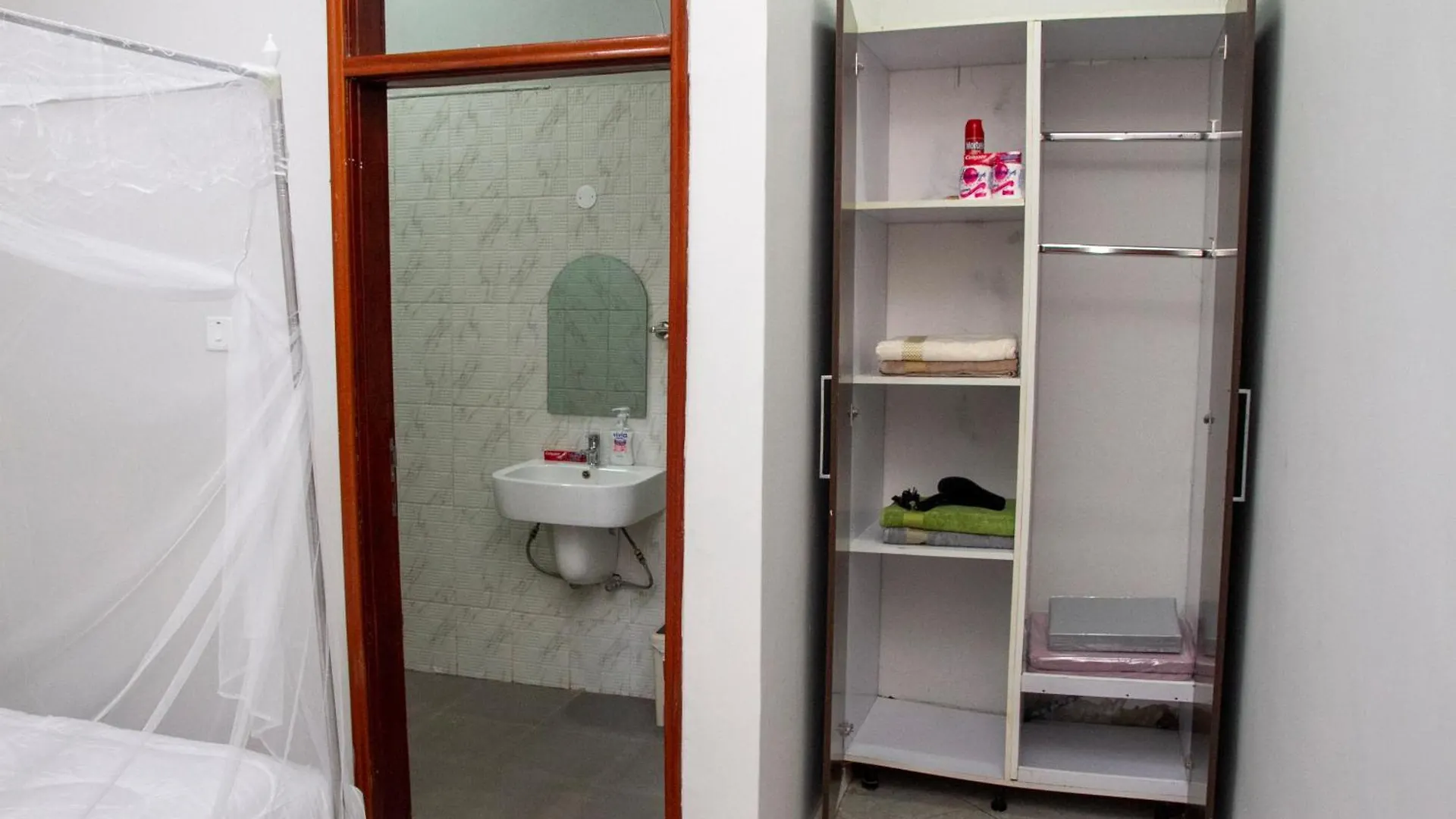 Lavish Apartment Kampala 0*,